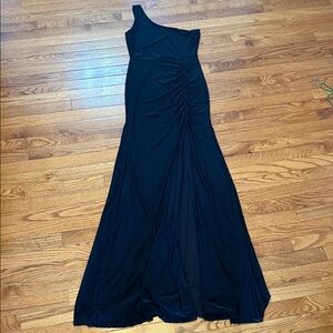 Windsor One-Shoulder Black Ruched Evening Gown